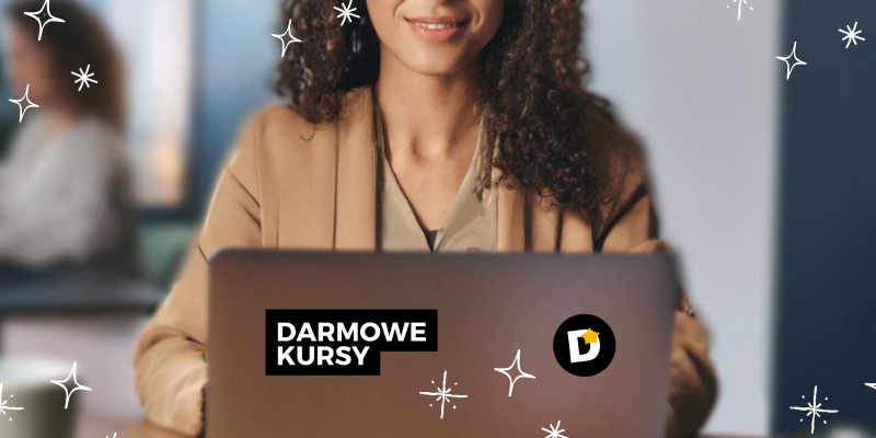 Kobieta ucząca się marketingu